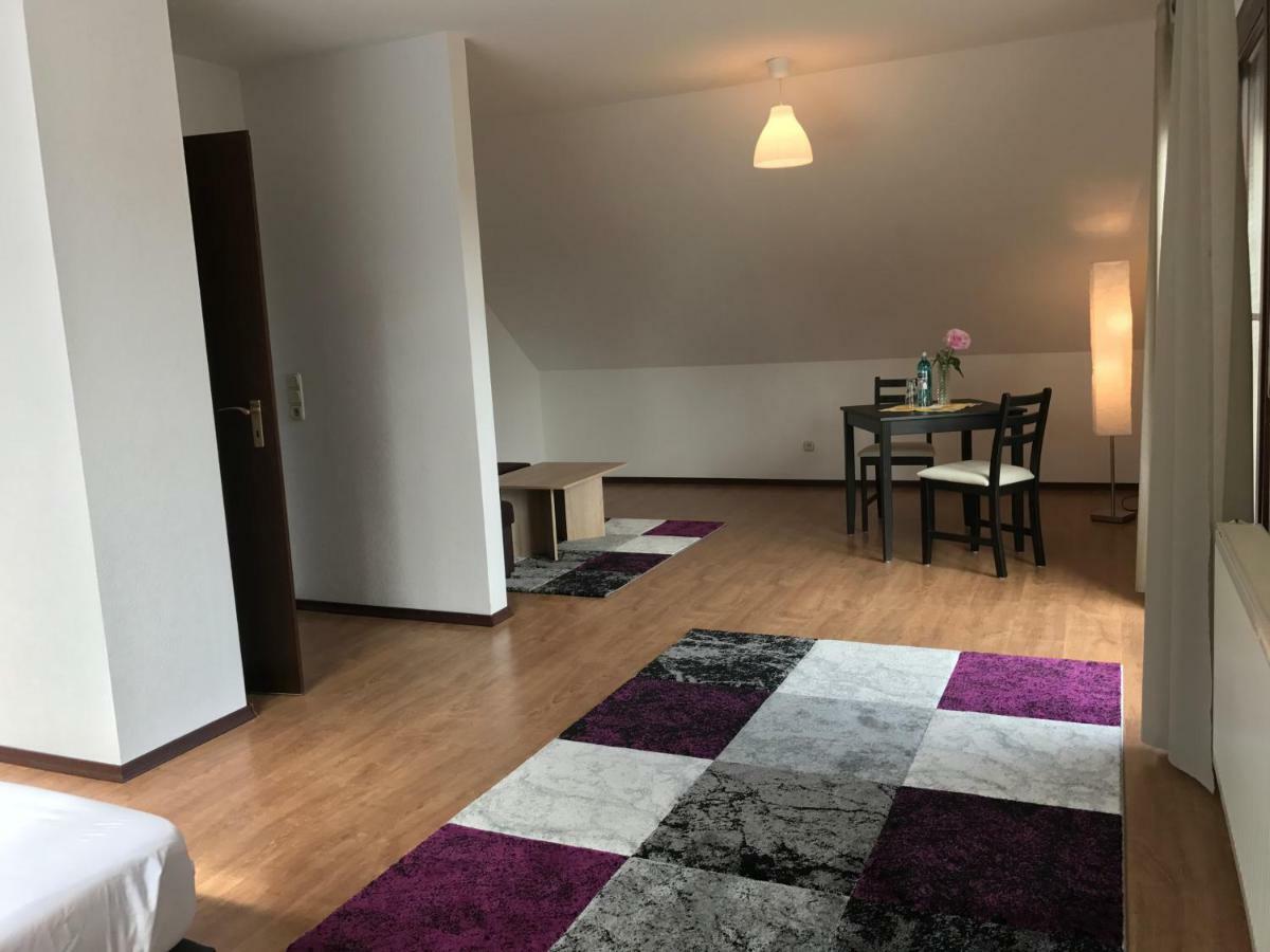 Lokal Genial Pension & Restaurant Белиц Экстерьер фото